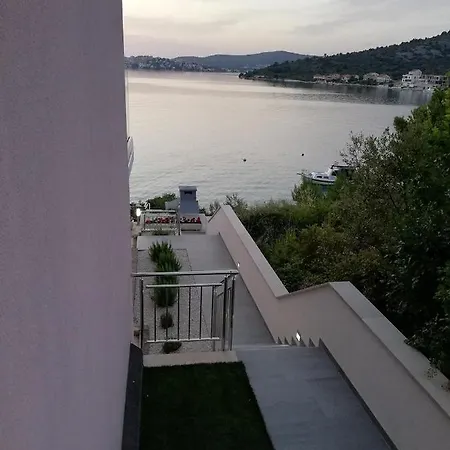 Apartments Sunset Razanj Exterior photo